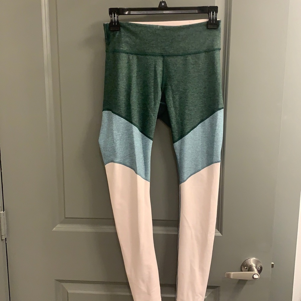WORN ONCE - Outdoor Voices Tricolored Leggings